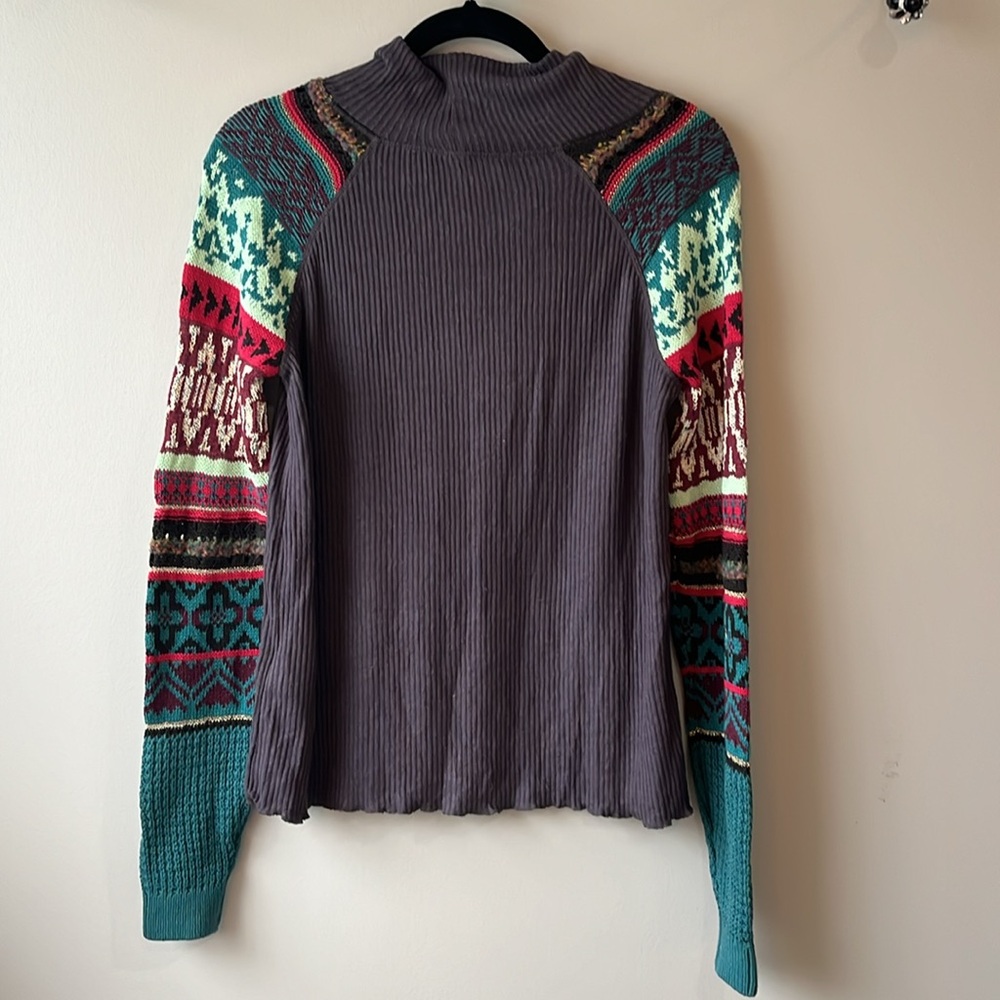 Free People ribbed long sleeve thin sweater with arm detail medium - Picture 2 of 5